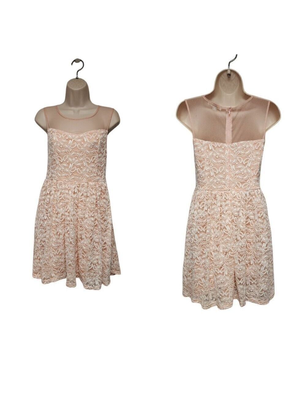 Ya Los Angeles Lace Fit & Flare Sleeveless Dress Coral Gray & Teal Medium